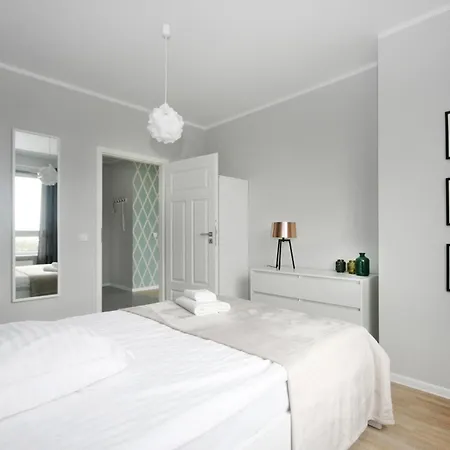 Livin Apartments Santocka